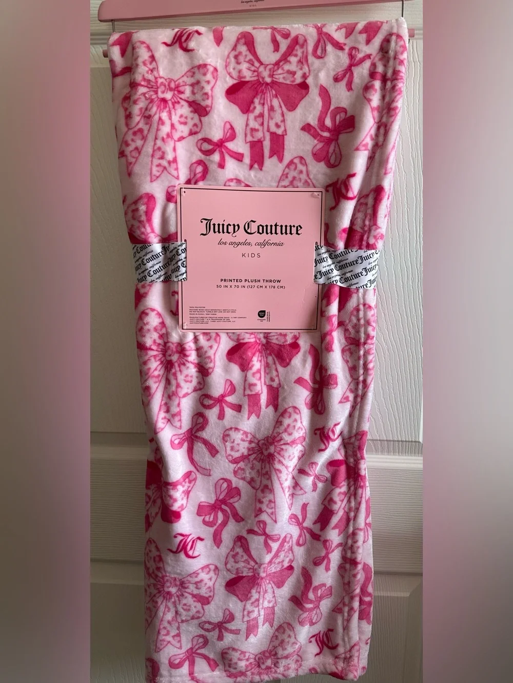 Juicy Couture Pink Bow Print Plush Throw 50X70” new